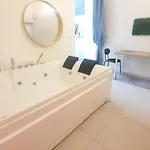 Adriatica Hottube And Sauna 3* Bari