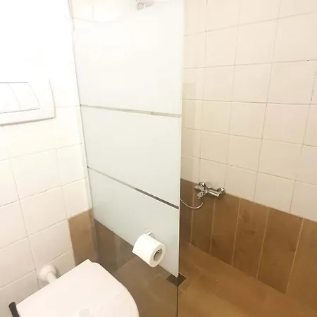 Adriatica Hottube And Sauna 바리