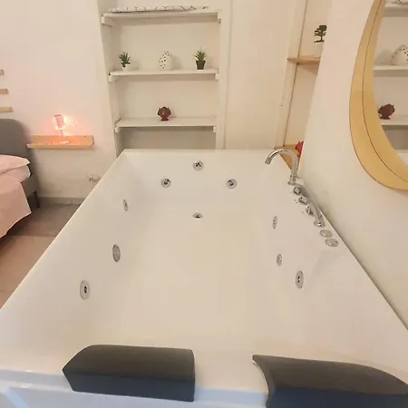 Bed & Breakfast Adriatica Hottube And Sauna 3*